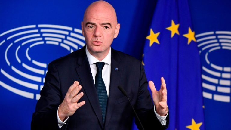 21 12 19 presidente de la fifa
