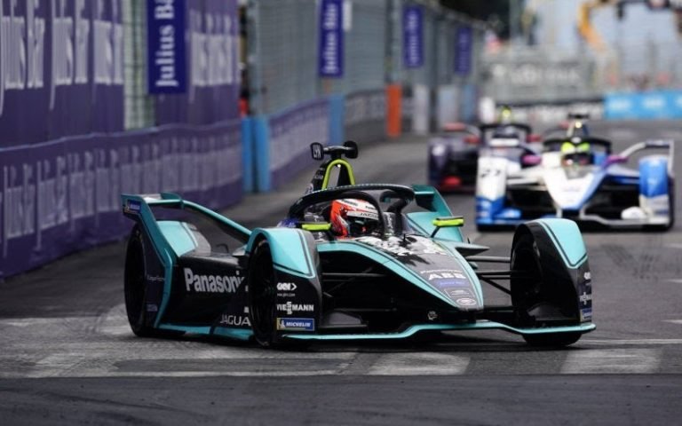 FORMULA E CARRO