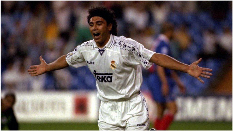 El Madrid de la Quinta del Buitre celebra la conquista de la Copa de la UEFA 1985/86