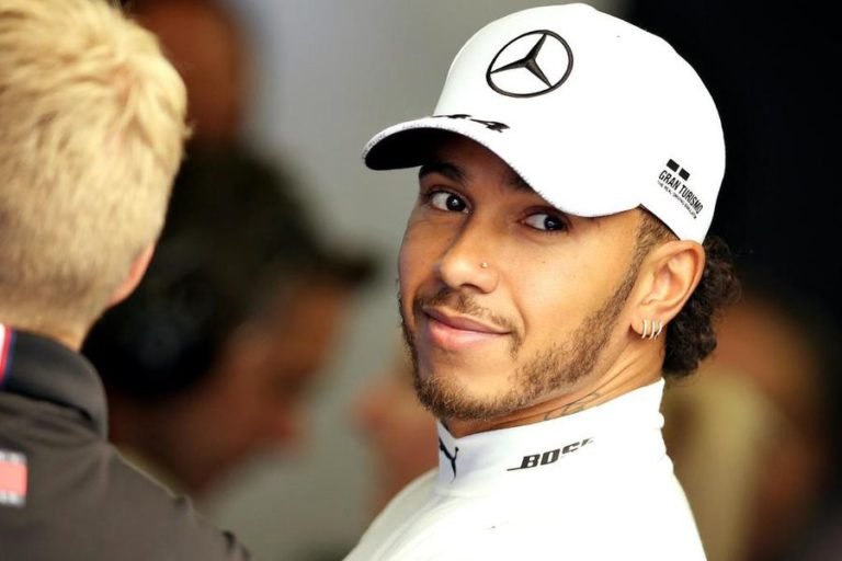 lewis hamilton contra