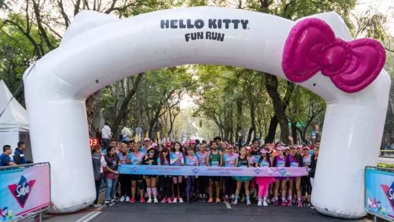 CARRERAHELLOKITTY50ANIVERSARIO3