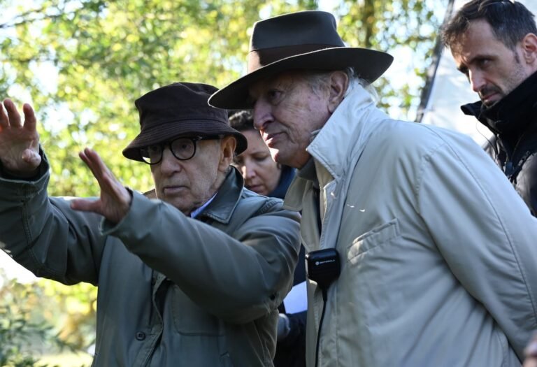 WOODYALLENUNGOLPEDESUERTEENPARÍS2