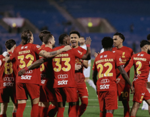 Julián Quiñones pelea el liderato de goleo en Arabia Saudita