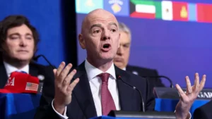 INFANTINO VIENE URGENTE A PALACIO NACIONAL, HAY MUCHOS ATRASOS CON RESPECTO AL MUNDIAL