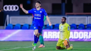 Cruz Azul se despacha en grande 3-0 al Atlético Nacional de Colombia