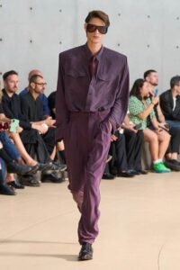 TENDENCIAS SS26: LA NUEVA PALETA DE COLORES QUE REDEFINE EL ESTILO MASCULINO