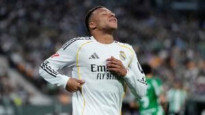 Mbappé explota tras ser relegado en el Real Madrid: “Soy el cuarto delantero”